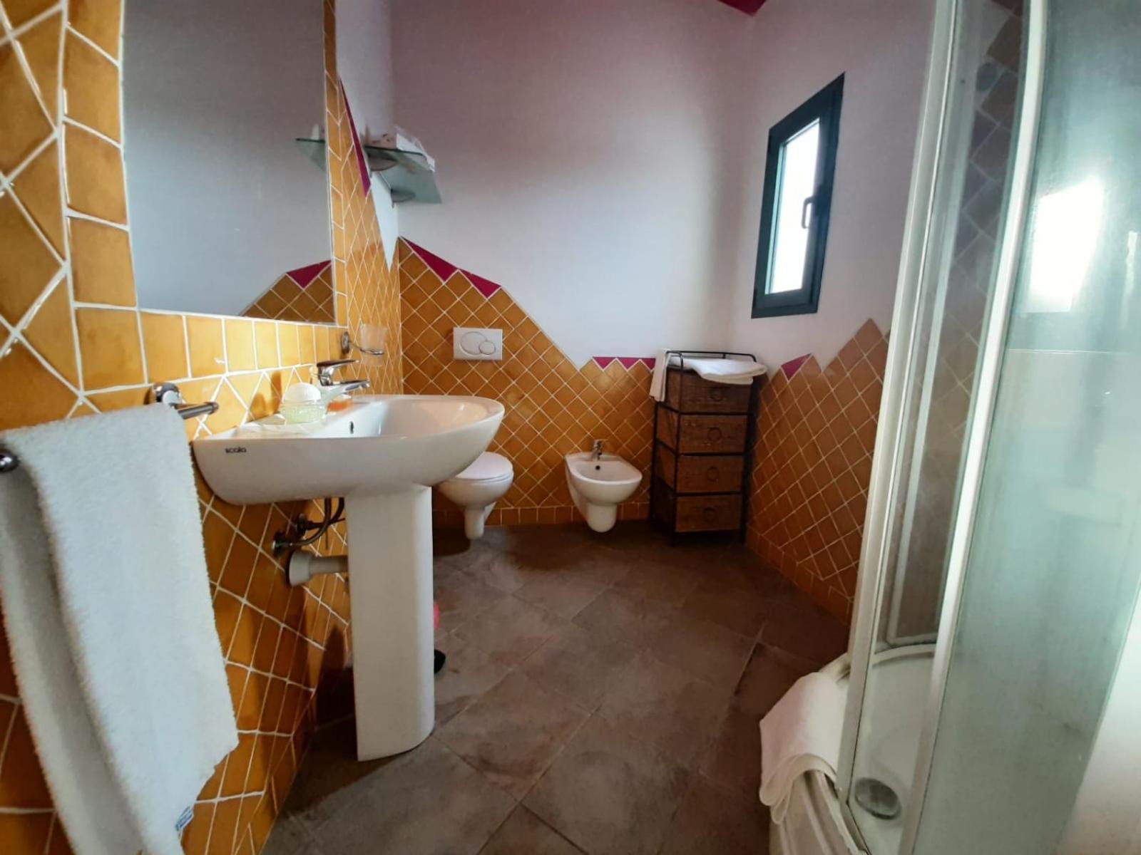Lu Lisandru Abbiadori Oda fotoğraf